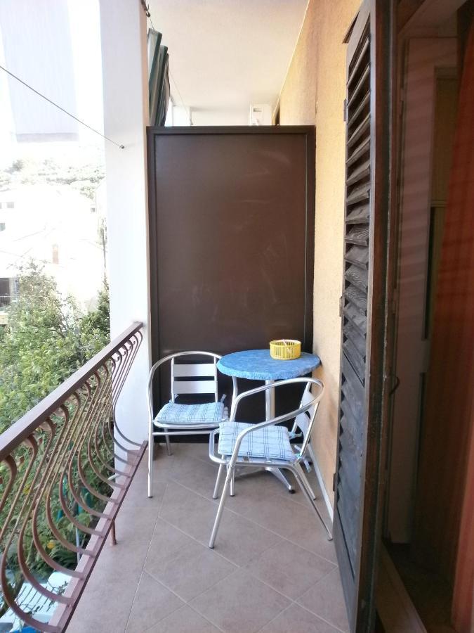 Apartments By The Sea Podgora, Makarska - 12326 Екстериор снимка