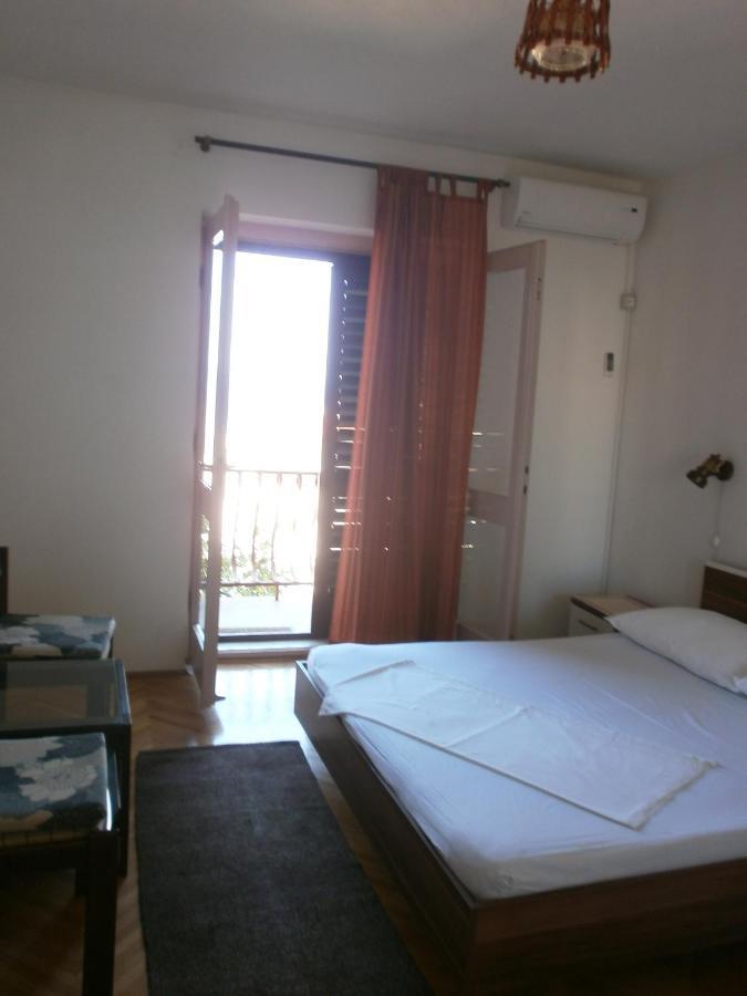 Apartments By The Sea Podgora, Makarska - 12326 Екстериор снимка