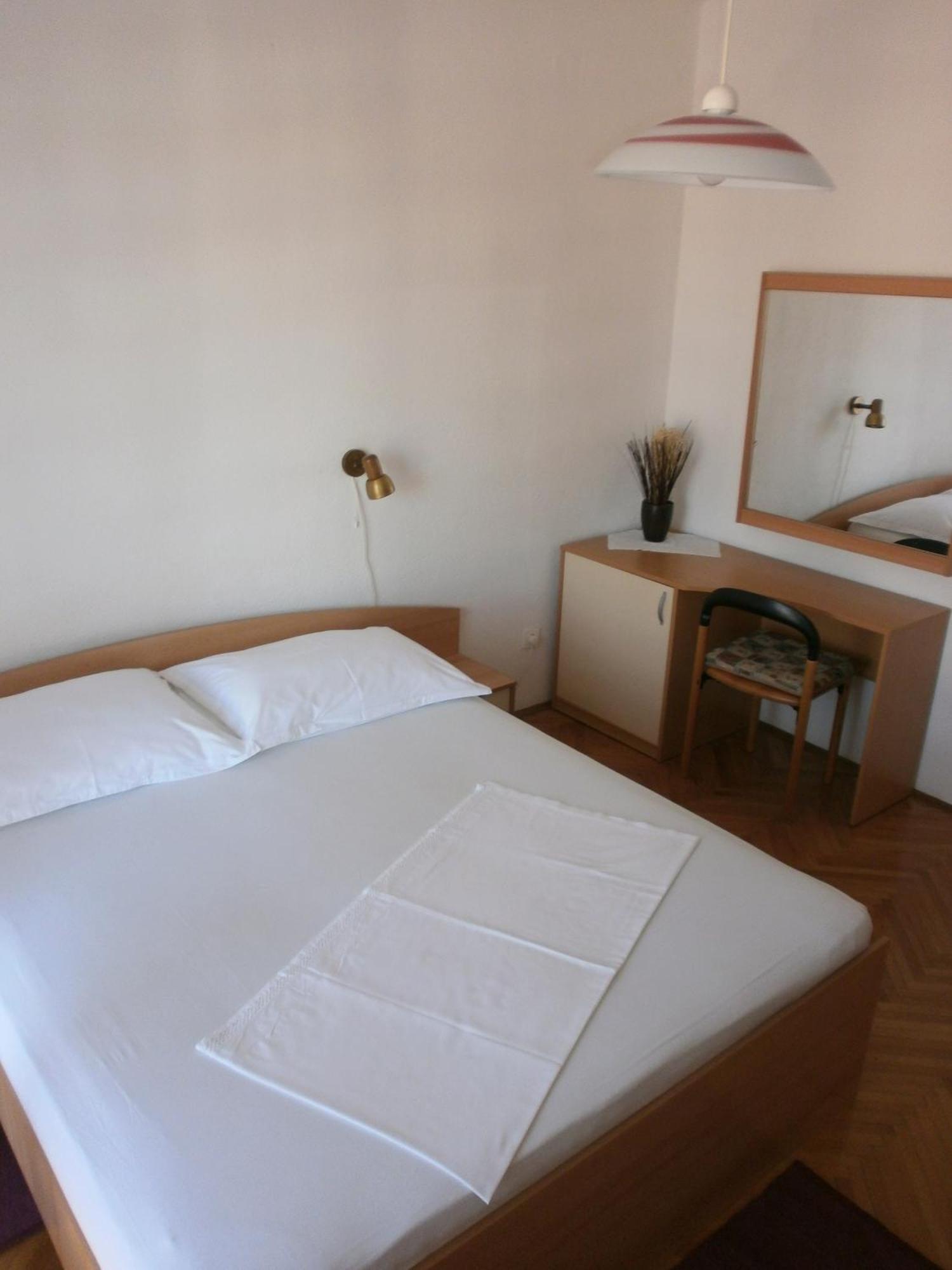 Apartments By The Sea Podgora, Makarska - 12326 Стая снимка